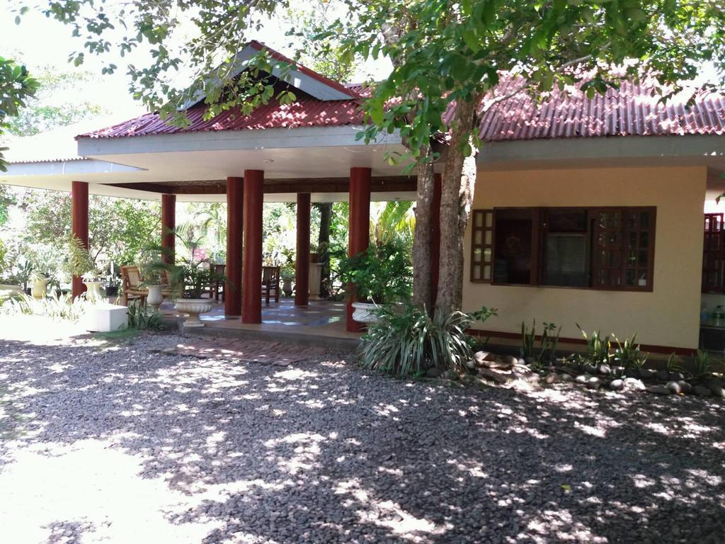 Kalipayan Beach Resort & Atlantis Dive Center Panglao Exteriér fotografie